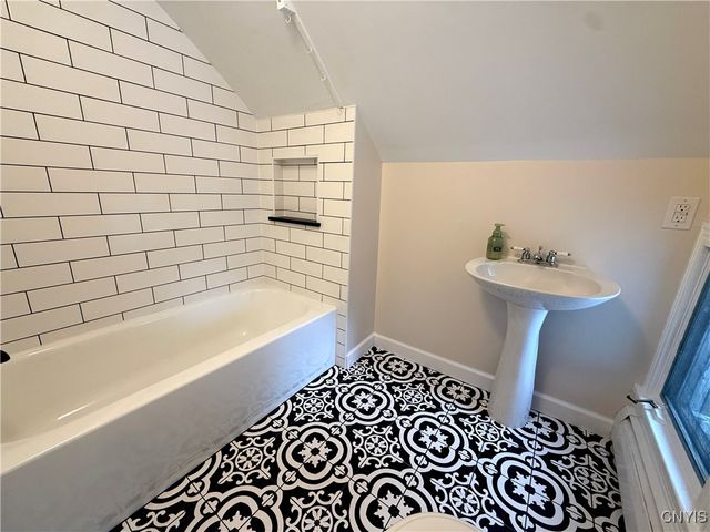 71 West Main Street, Cortland, NY 13045