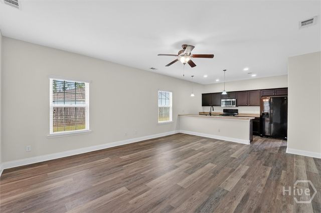 120 Bonnie Circle, Ellabell, GA 31308