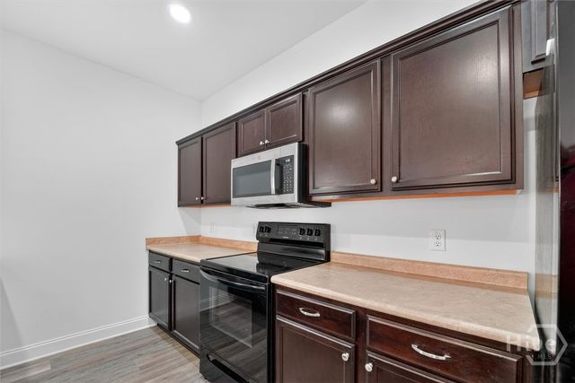 120 Bonnie Circle, Ellabell, GA 31308