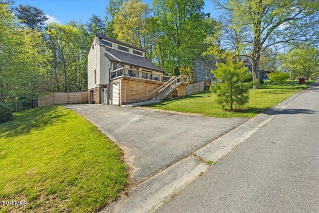 2009 Dusty Drive, Johnson City, TN 37604