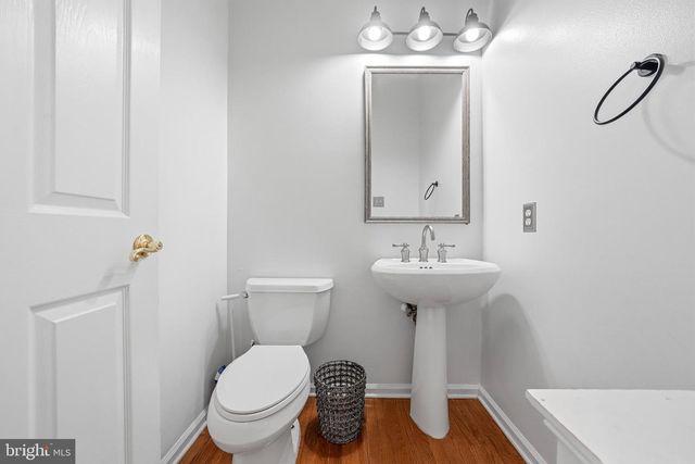 23 HUNTINGTON DR, Burlington, NJ 08016