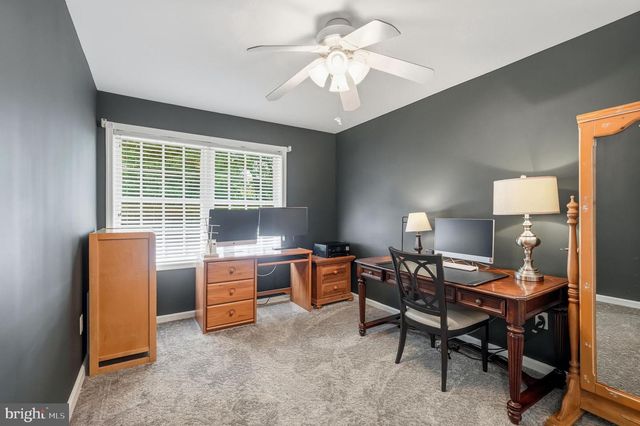 23 HUNTINGTON DR, Burlington, NJ 08016