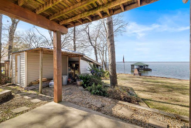 20848 Bay Shore Dr, Flint, TX 75762