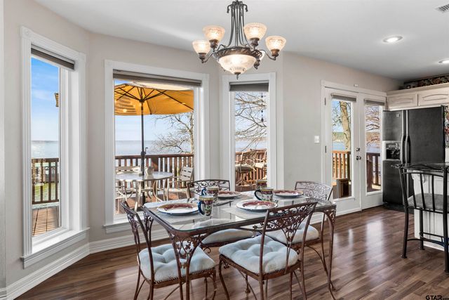 20848 Bay Shore Dr, Flint, TX 75762