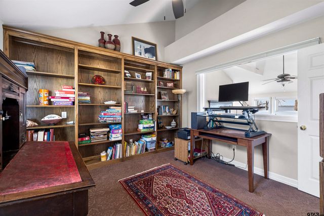 20848 Bay Shore Dr, Flint, TX 75762