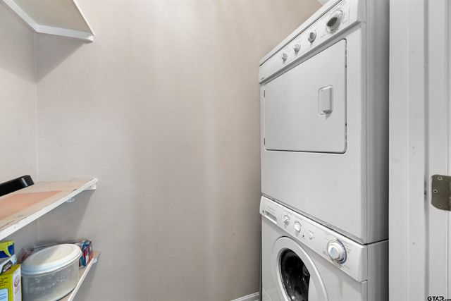 20848 Bay Shore Dr, Flint, TX 75762