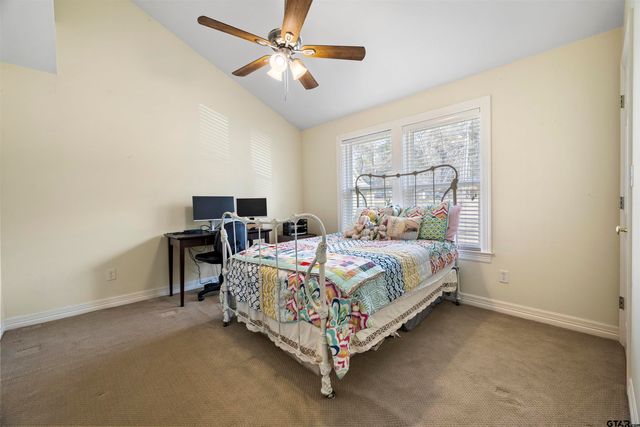 20848 Bay Shore Dr, Flint, TX 75762