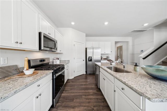 107 Gallop WAY, Yorktown, VA 23690