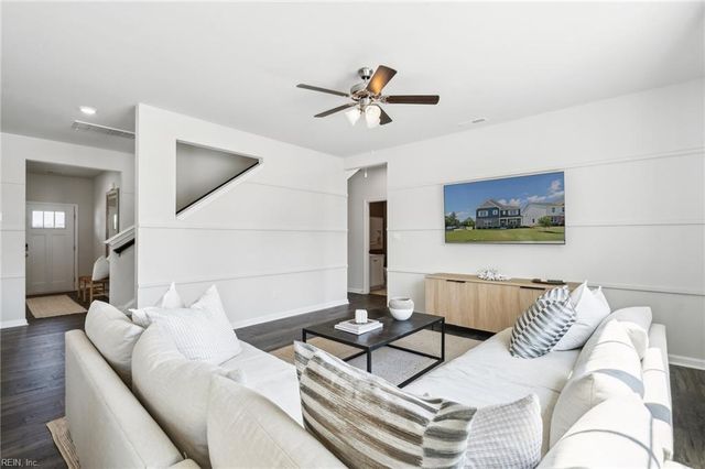 107 Gallop WAY, Yorktown, VA 23690