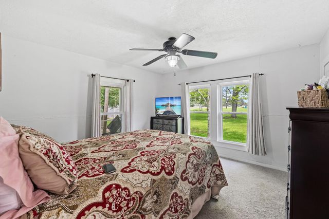 13914 Fm 1409, Old River-winfree, TX 77535