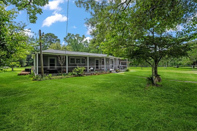 13914 Fm 1409, Old River-winfree, TX 77535