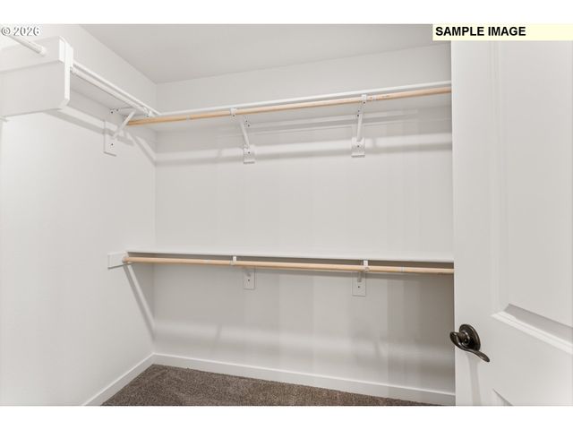 1564 Brown St, Woodburn, OR 97071