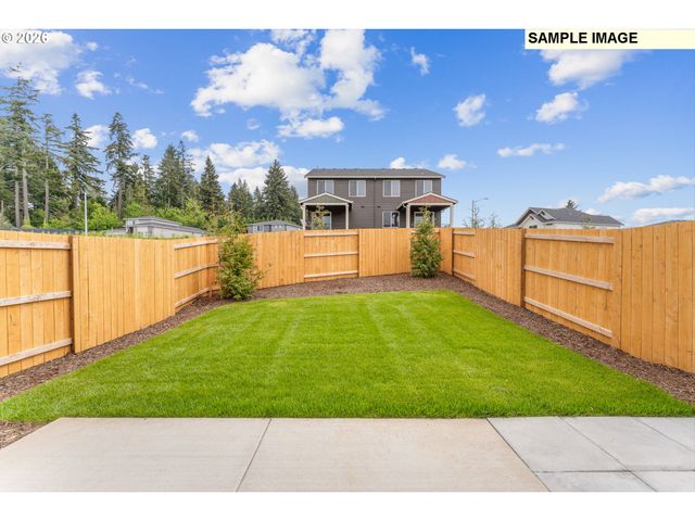 1564 Brown St, Woodburn, OR 97071