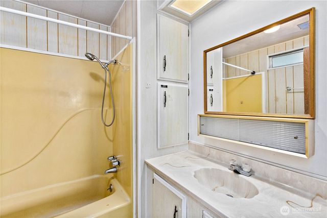 2372 Valley Avenue E, Port Orchard, WA 98366