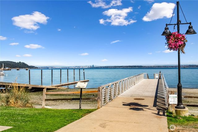 2372 Valley Avenue E, Port Orchard, WA 98366