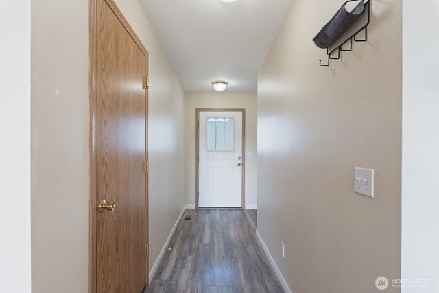 942 NE Cordero Place, Oak Harbor, WA 98277