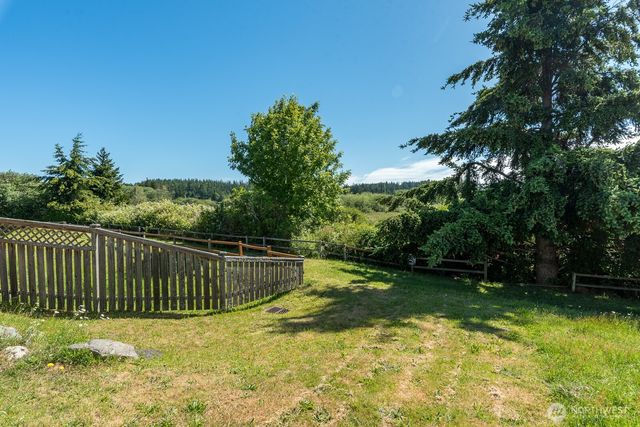 942 NE Cordero Place, Oak Harbor, WA 98277