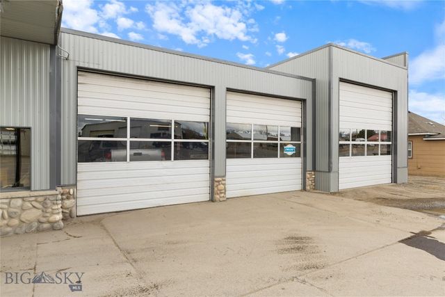 301 1st Avenue N, Clyde Park, MT 59018