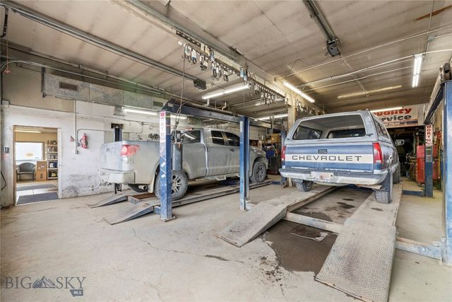 301 1st Avenue N, Clyde Park, MT 59018