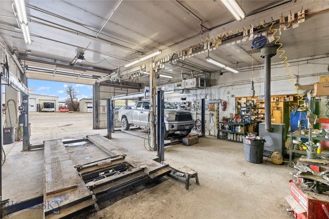 301 1st Avenue N, Clyde Park, MT 59018