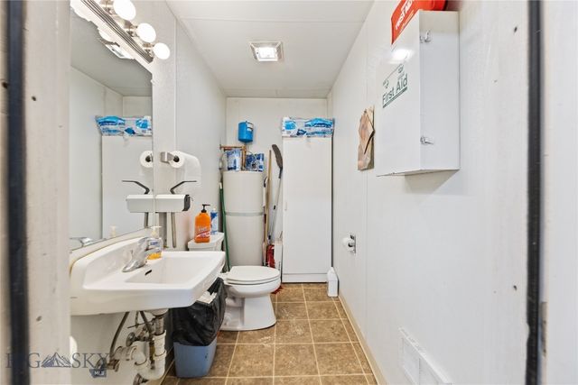 301 1st Avenue N, Clyde Park, MT 59018