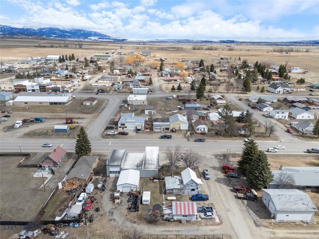 301 1st Avenue N, Clyde Park, MT 59018