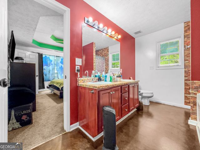 175 Loudoun Drive, Covington, GA 30014