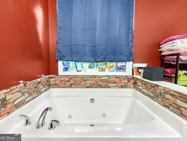 175 Loudoun Drive, Covington, GA 30014