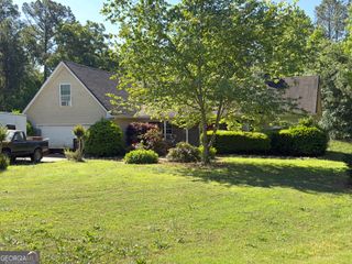 175 Loudoun Drive, Covington, GA 30014