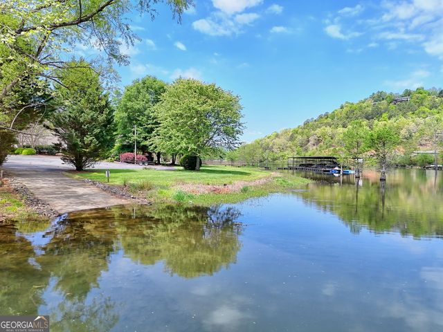 2265 Eastgate Drive, Hiawassee, GA 30546