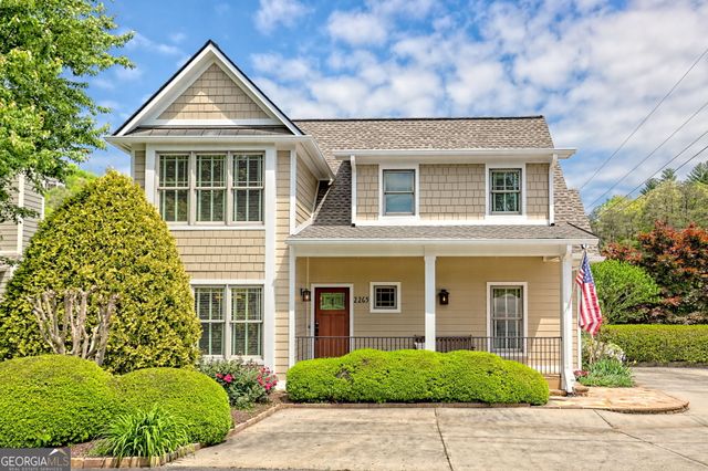 2265 Eastgate Drive, Hiawassee, GA 30546