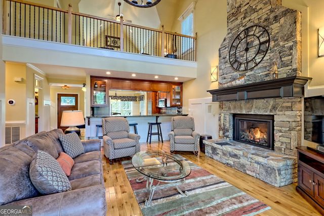 2265 Eastgate Drive, Hiawassee, GA 30546