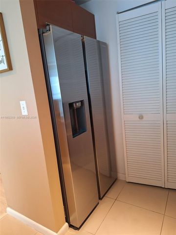 253 NE 2nd St 2606, Miami, FL 33132