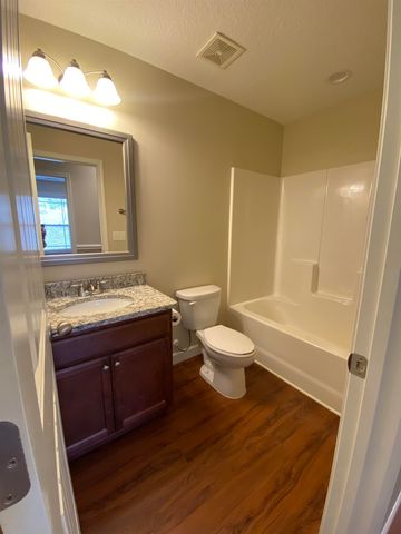 126 Mistwood Lane, Boiling Springs, SC 29316