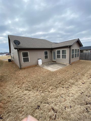 126 Mistwood Lane, Boiling Springs, SC 29316