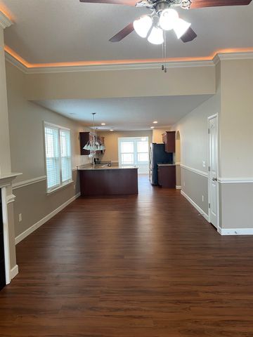 126 Mistwood Lane, Boiling Springs, SC 29316