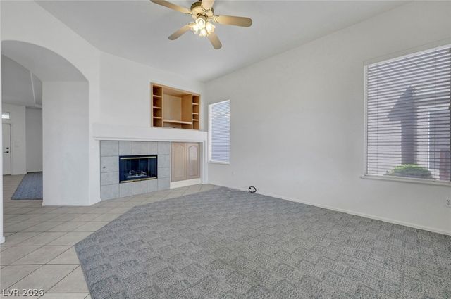 2221 High Mesa Drive, Henderson, NV 89012