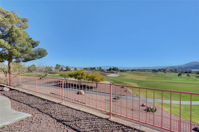 2221 High Mesa Drive, Henderson, NV 89012