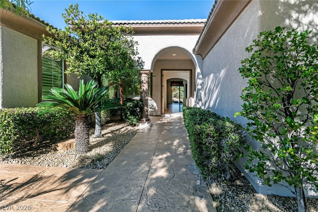 10356 Luna Magico Avenue, Las Vegas, NV 89135 — photo 2