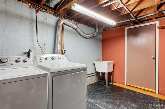 702 Mary Jane Street, Lebanon, IL 62254