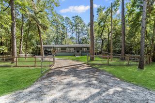 495 Oak Tree Drive, Point Blank, TX 77364
