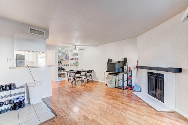 6001 Reims Road 301, Houston, TX 77036