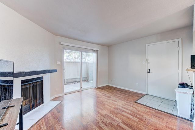 6001 Reims Road 301, Houston, TX 77036