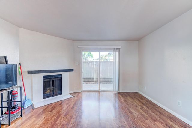 6001 Reims Road 301, Houston, TX 77036