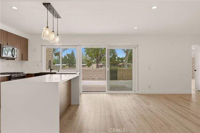 725 Palomares, San Dimas, CA 91773