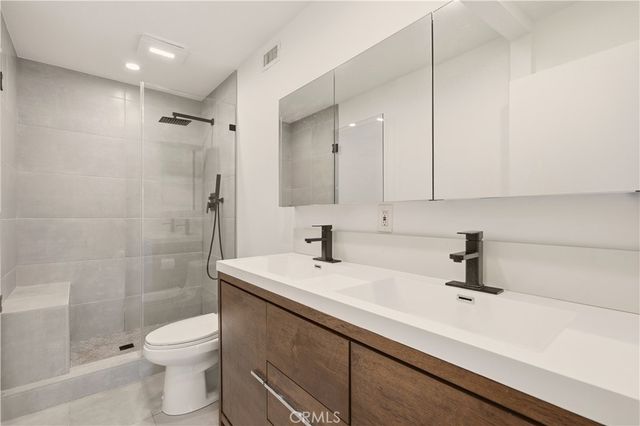 725 Palomares, San Dimas, CA 91773