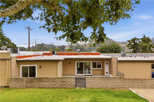 725 Palomares, San Dimas, CA 91773