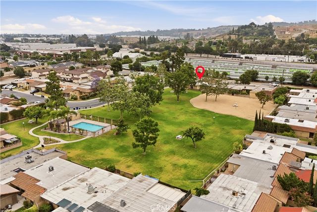 725 Palomares, San Dimas, CA 91773