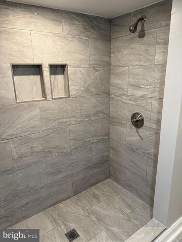 2921 BAKER ST, Baltimore, MD 21216