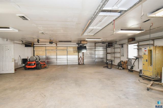 110 S Steven St Street, Worthing, SD 57077